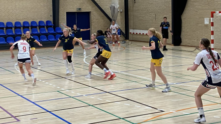 Förberett Sverige kliver in i U19-EM