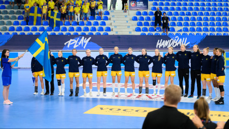 Ut i gruppen i U17-EM